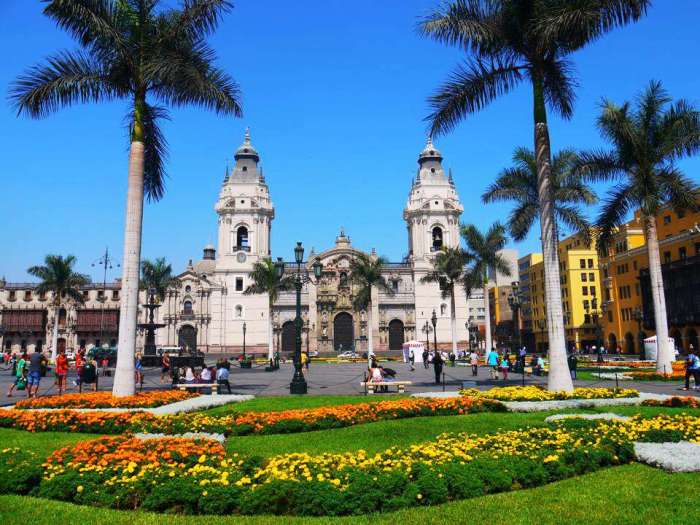 Plaza mayor lima armas expedia hotels travel